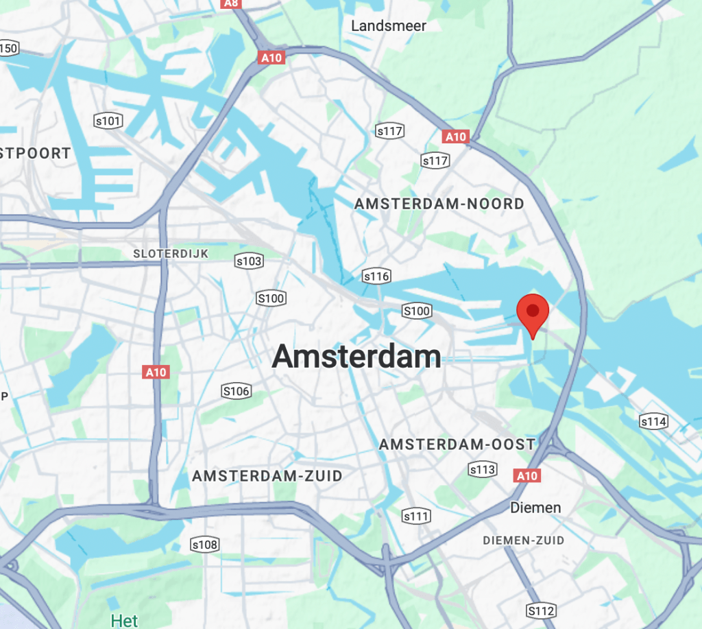 de amsterdamse meubelmaker maatwerk meubels in hout en staal in amsterdam, uit amsterdam, voor amsterdam