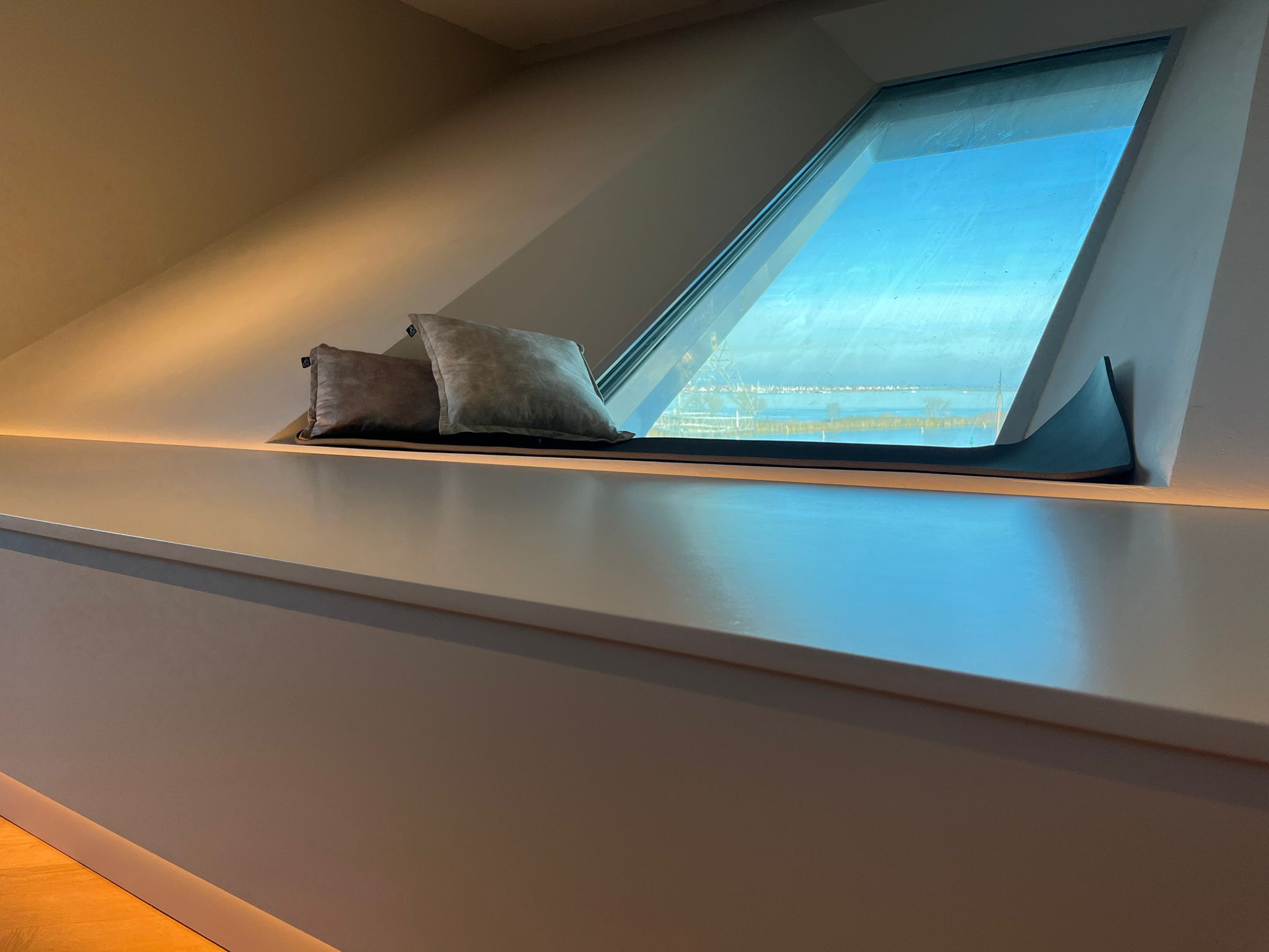 high end lounge furniture custom made in amsterdam lounge bench maatwerk design